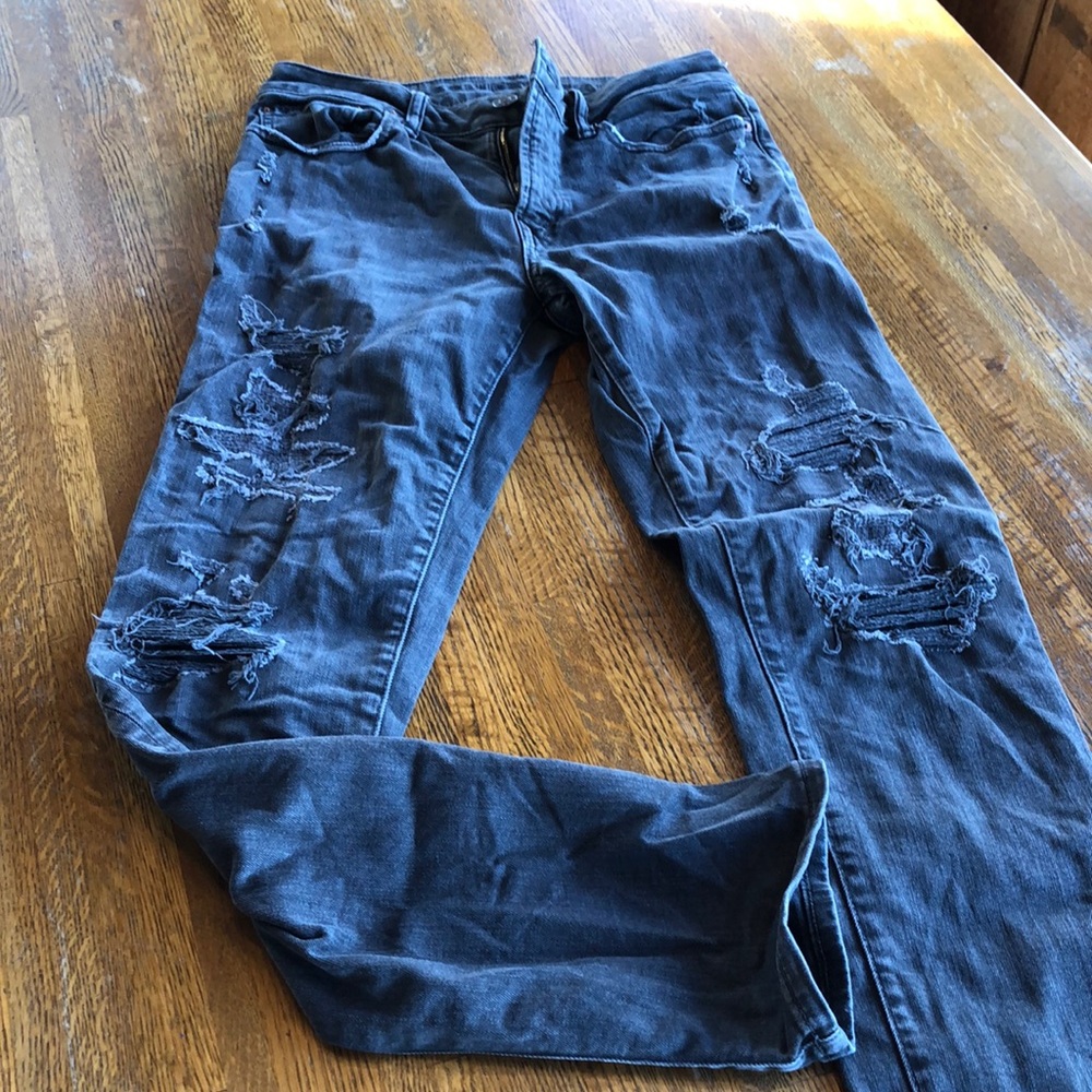 American Eagle black ripped jeans 28x32